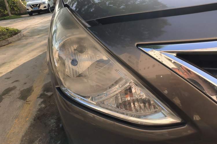 Used Nissan Sunny 2015 1.5XE CVT Elite Edition Right Front Headlight