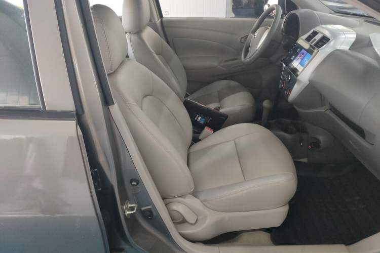 Used Nissan Sunny 2015 1.5XE CVT Comfort Edition Right Front Seat