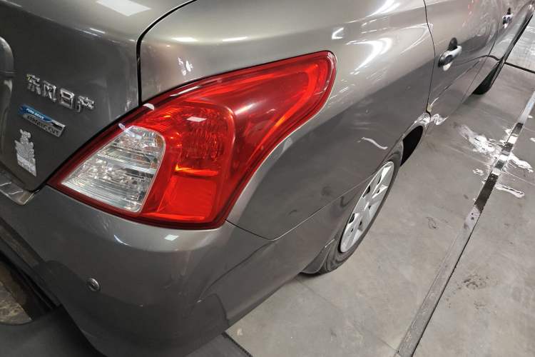 Used Nissan Sunny 2015 1.5XE CVT Elite Edition Right Rear Taillight