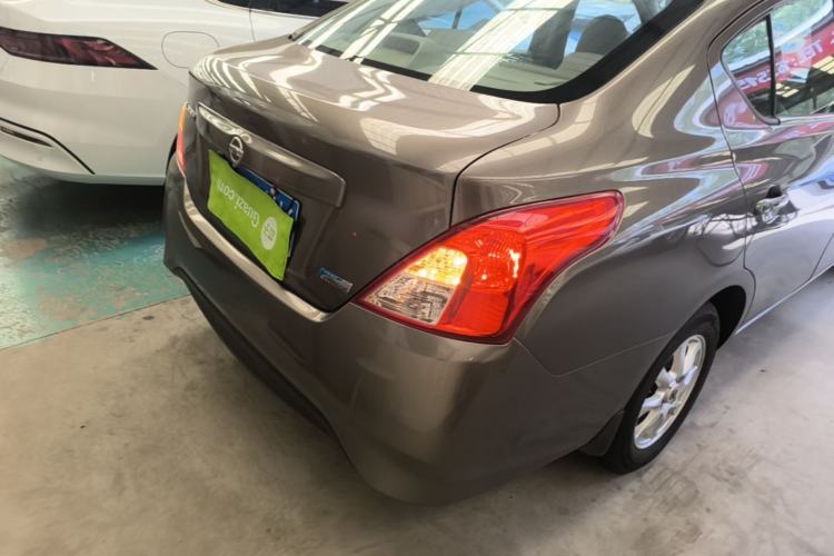 Used Nissan Sunny 2015 1.5XE CVT Comfort Edition Right Rear Taillight