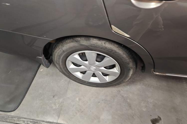 Used Nissan Sunny 2015 1.5XE CVT Elite Edition Right Rear Wheel Hub