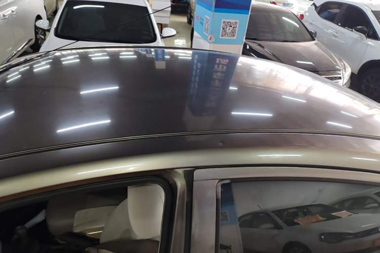 Used Nissan Sunny 2015 1.5XE Manual Comfort Edition Roof