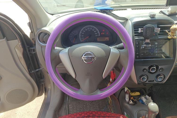 Used Nissan Sunny 2015 1.5XE Manual Comfort Edition Steering Wheel