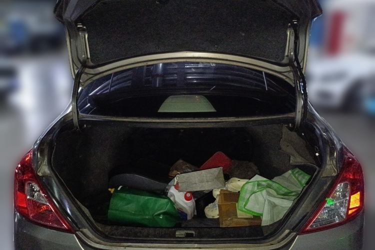 Used Nissan Sunny 2015 1.5XE Manual Comfort Edition Trunk