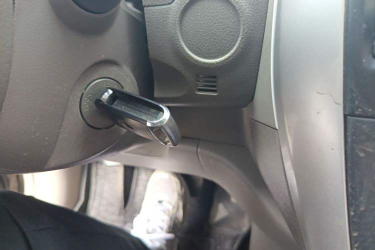 Used Nissan Sunny 2015 1.5XE CVT Comfort Edition Vehicle Key