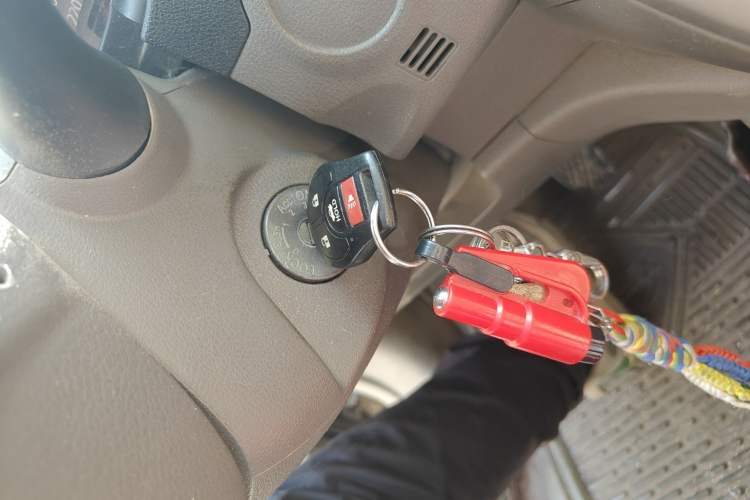 Used Nissan Sunny 2015 1.5XE Manual Comfort Edition Vehicle Key