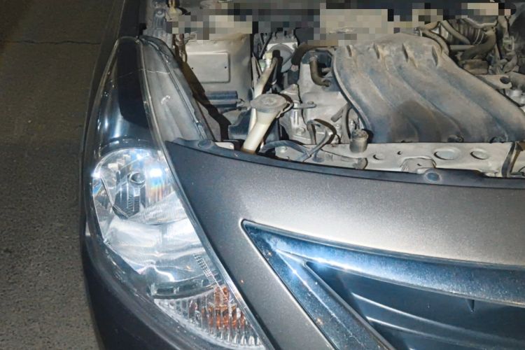 Used Nissan Sunny 2015 1.5XE Manual Comfort Edition Engine Bay Right