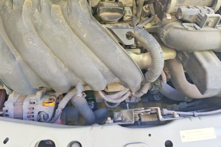 Used Nissan Sunny 2015 1.5XE CVT Master Edition Engine Bay
