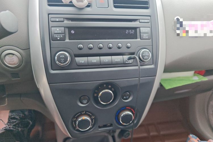 Used Nissan Sunny 2015 1.5XE CVT Master Edition Audio And AC Panel