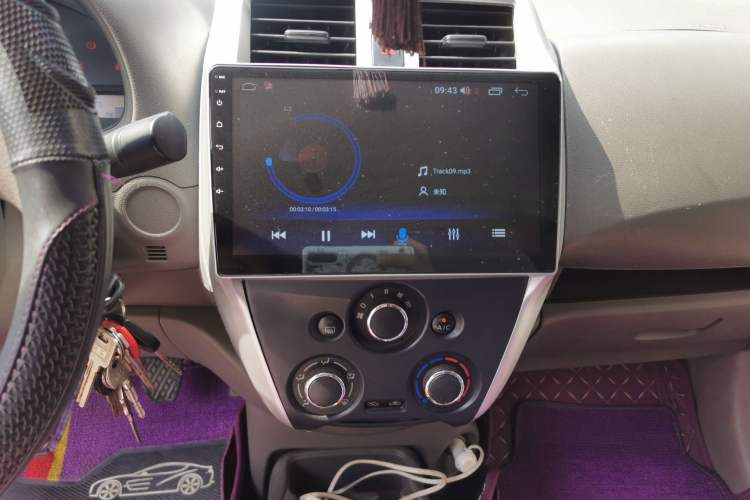 Used Nissan Sunny 2015 1.5XE Manual Comfort Edition Audio And AC Panel