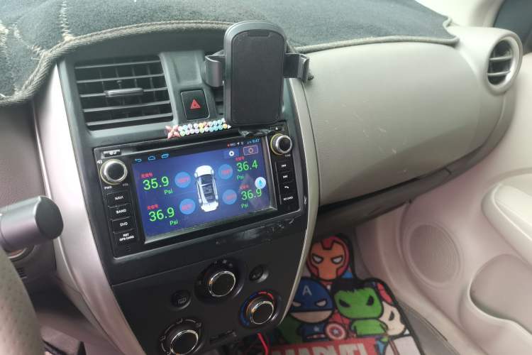 Used Nissan Sunny 2015 1.5XE CVT Master Edition Audio And AC Panel