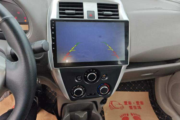 Used Nissan Sunny 2015 1.5XE CVT Comfort Edition Audio And AC Panel