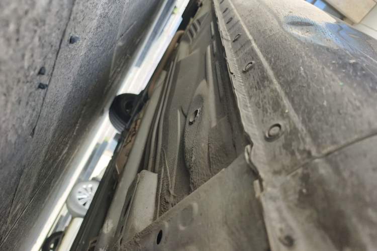 Used Nissan Sunny 2015 1.5XE CVT Master Edition Chassis Front Right