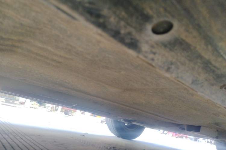 Used Nissan Sunny 2015 1.5XE Manual Comfort Edition Chassis Front Right