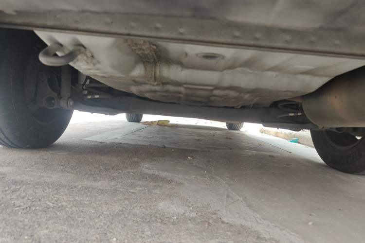 Used Nissan Sunny 2015 1.5XE Manual Elite Edition Chassis Rear