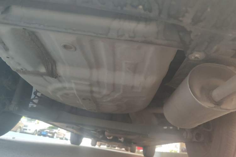 Used Nissan Sunny 2015 1.5XE Manual Elite Edition Chassis Rear