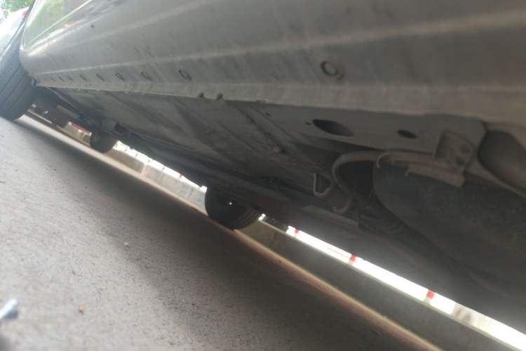 Used Nissan Sunny 2015 1.5XE Manual Elite Edition Chassis Rear Left