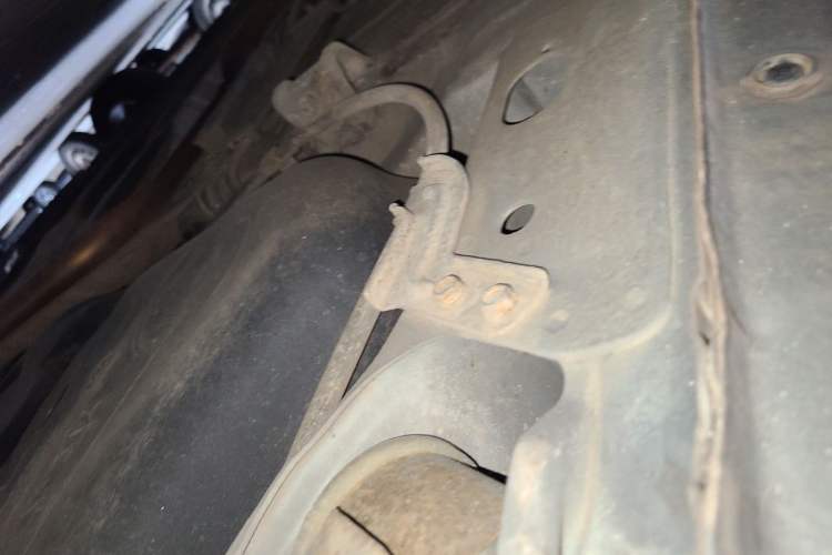 Used Nissan Sunny 2015 1.5XE Manual Comfort Edition Chassis Rear Left