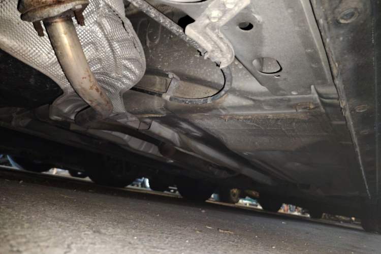 Used Nissan Sunny 2015 1.5XE Manual Comfort Edition Chassis Rear Right