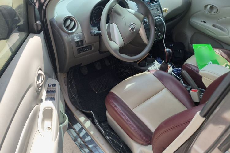 Used Nissan Sunny 2015 1.5XE Manual Elite Edition Driver Seat