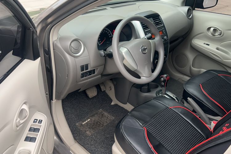 Used Nissan Sunny 2015 1.5XE CVT Master Edition Driver Seat