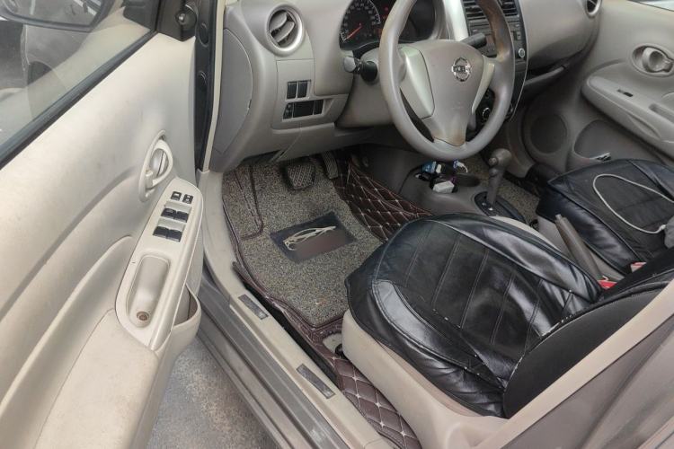 Used Nissan Sunny 2015 1.5XE CVT Comfort Edition Driver Seat