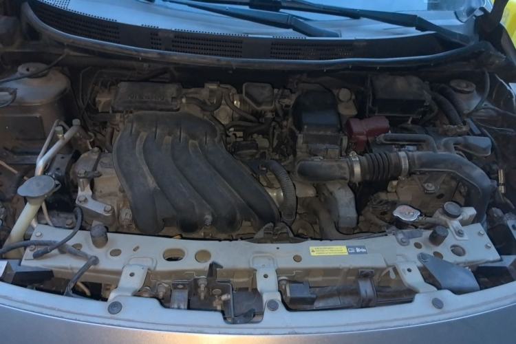 Used Nissan Sunny 2015 1.5XE CVT Comfort Edition Engine Bay