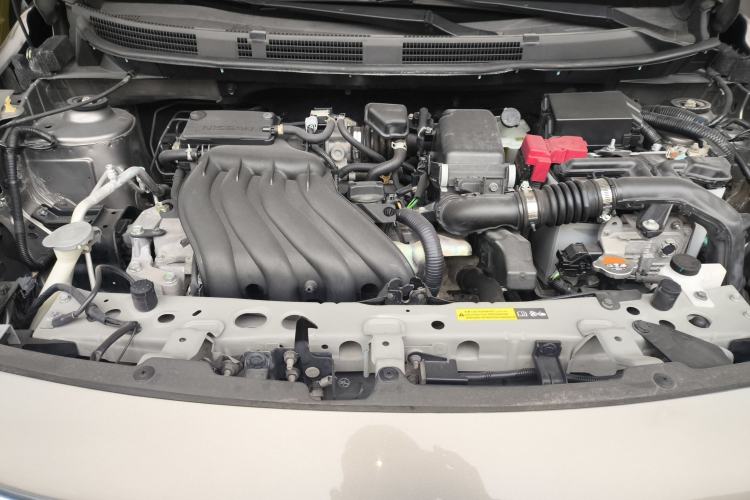 Used Nissan Sunny 2015 1.5XE CVT Master Edition Engine Bay