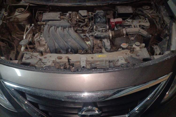 Used Nissan Sunny 2015 1.5XE Manual Comfort Edition Engine Bay