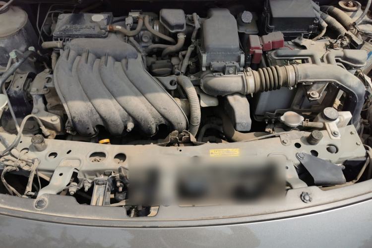 Used Nissan Sunny 2015 1.5XE Manual Comfort Edition Engine Bay