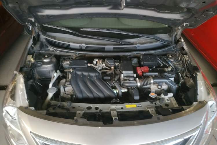 Used Nissan Sunny 2015 1.5XE CVT Master Edition Engine Bay