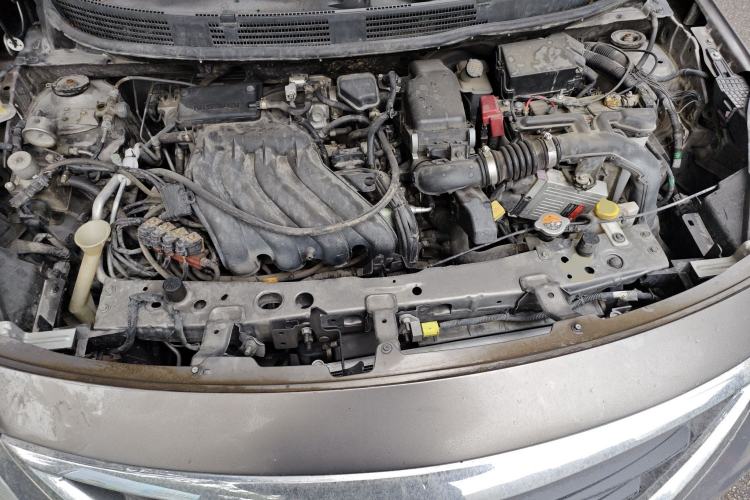 Used Nissan Sunny 2015 1.5XE Manual Comfort Edition Engine Bay