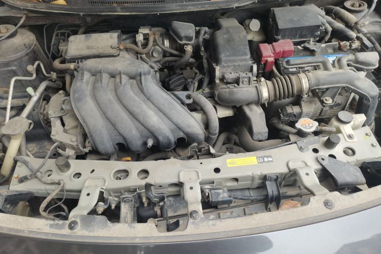 Used Nissan Sunny 2015 1.5XE CVT Master Edition Engine Bay