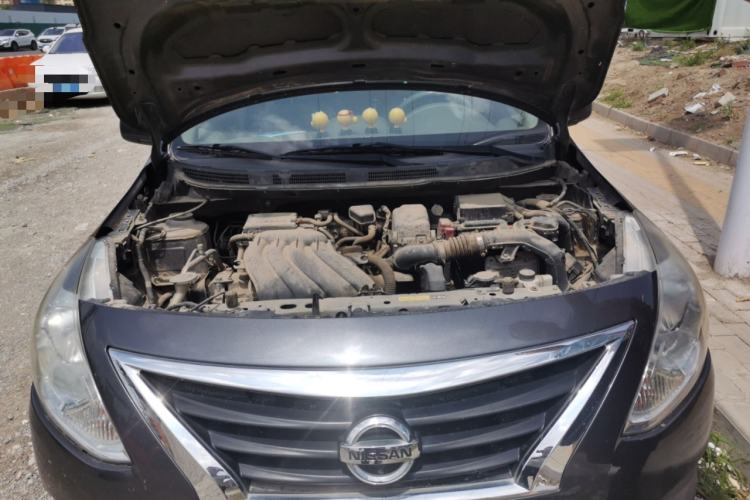 Used Nissan Sunny 2015 1.5XE CVT Comfort Edition Engine Bay