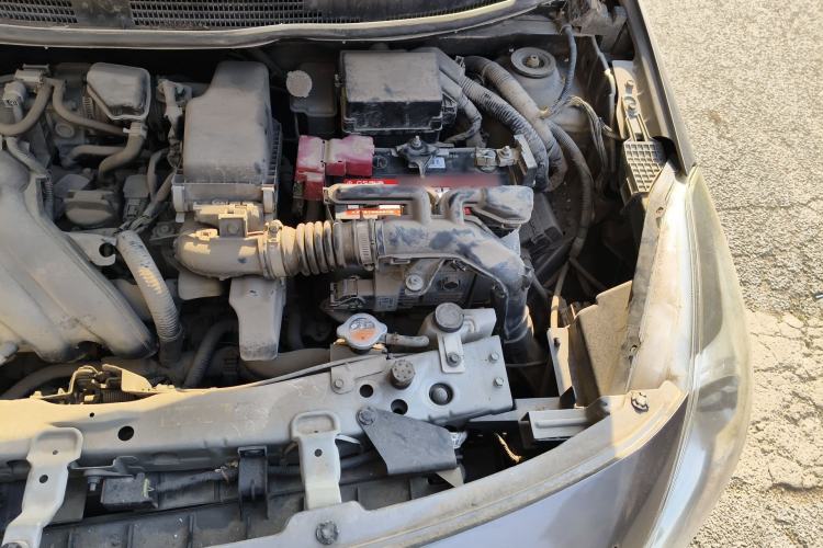 Used Nissan Sunny 2015 1.5XE CVT Comfort Edition Engine Bay Left