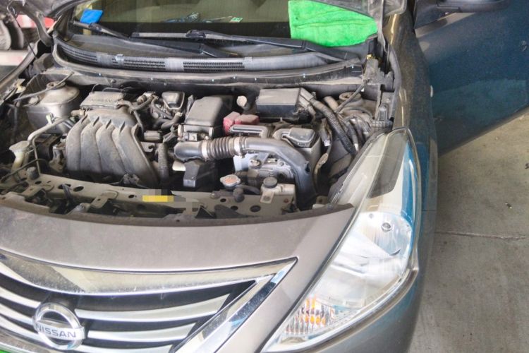 Used Nissan Sunny 2015 1.5XE CVT Comfort Edition Engine Bay Left