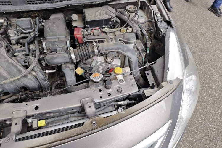 Used Nissan Sunny 2015 1.5XE Manual Comfort Edition Engine Bay Left