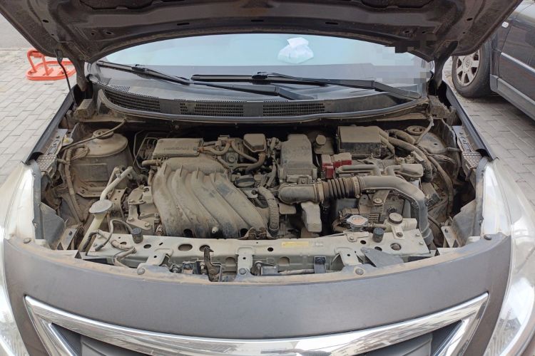 Used Nissan Sunny 2015 1.5XE CVT Comfort Edition Engine Bay