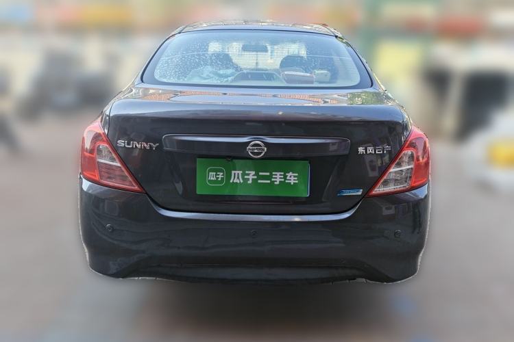 Used Nissan Sunny 2015 1.5XE Manual Elite Edition Exterior 4