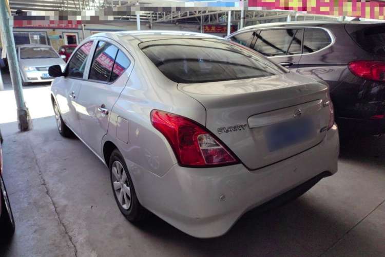 Used Nissan Sunny 2015 1.5XE CVT Master Edition Exterior 5