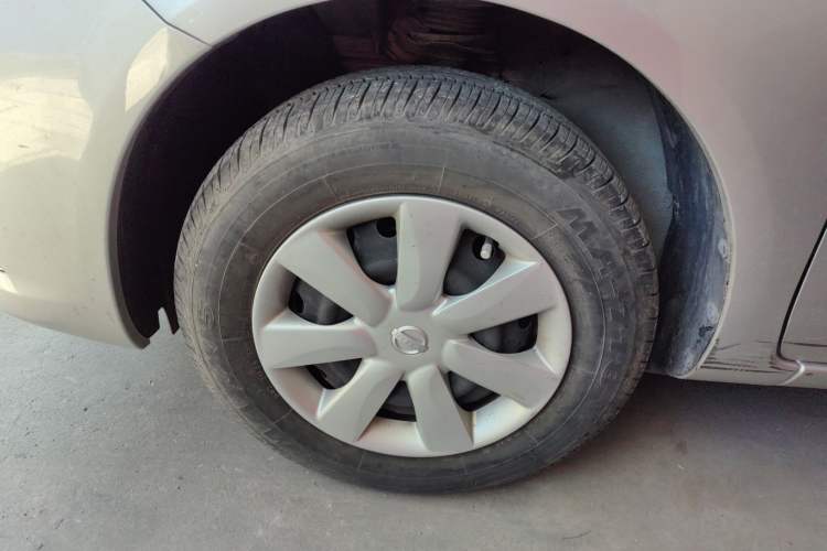 Used Nissan Sunny 2015 1.5XE CVT Master Edition Exterior 7