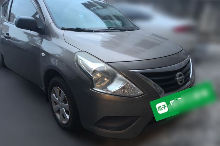 Used Nissan Sunny 2015 1.5XE CVT Comfort Edition Front Right 45 Deg