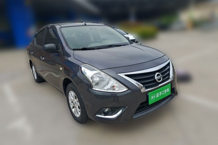 Used Nissan Sunny 2015 1.5XE CVT Master Edition Front Right 45 Deg