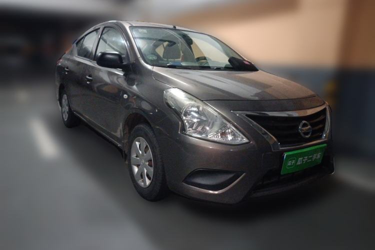 Used Nissan Sunny 2015 1.5XE Manual Comfort Edition Front Right 45 Deg