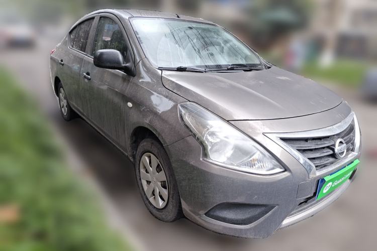 Used Nissan Sunny 2015 1.5XE Manual Comfort Edition Front Right 45 Deg
