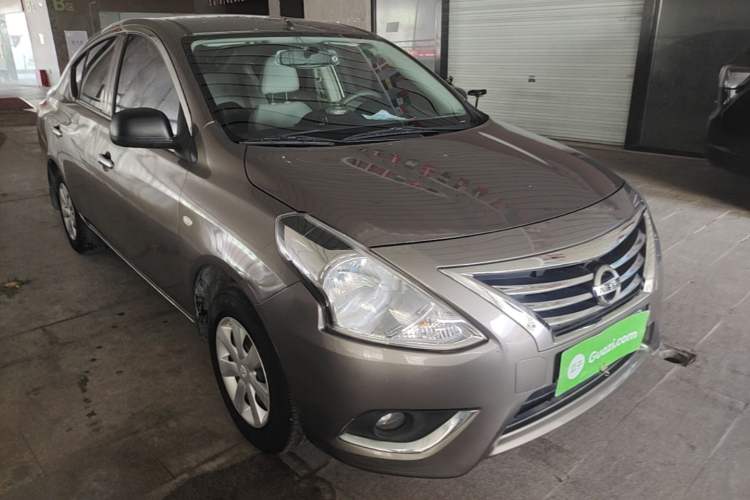 Used Nissan Sunny 2015 1.5XE Manual Comfort Edition Front Right 45 Deg