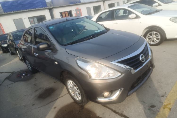 Used Nissan Sunny 2015 1.5XE CVT Master Edition Front Right 45 Deg