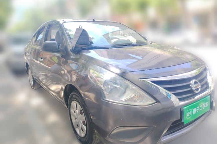 Used Nissan Sunny 2015 1.5XE Manual Comfort Edition Front Right 45 Deg