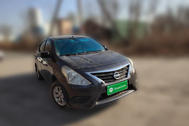 Used Nissan Sunny 2015 1.5XE Manual Comfort Edition Front Right 45 Deg