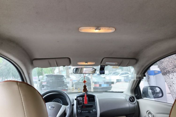 Used Nissan Sunny 2015 1.5XE Manual Comfort Edition Headliner